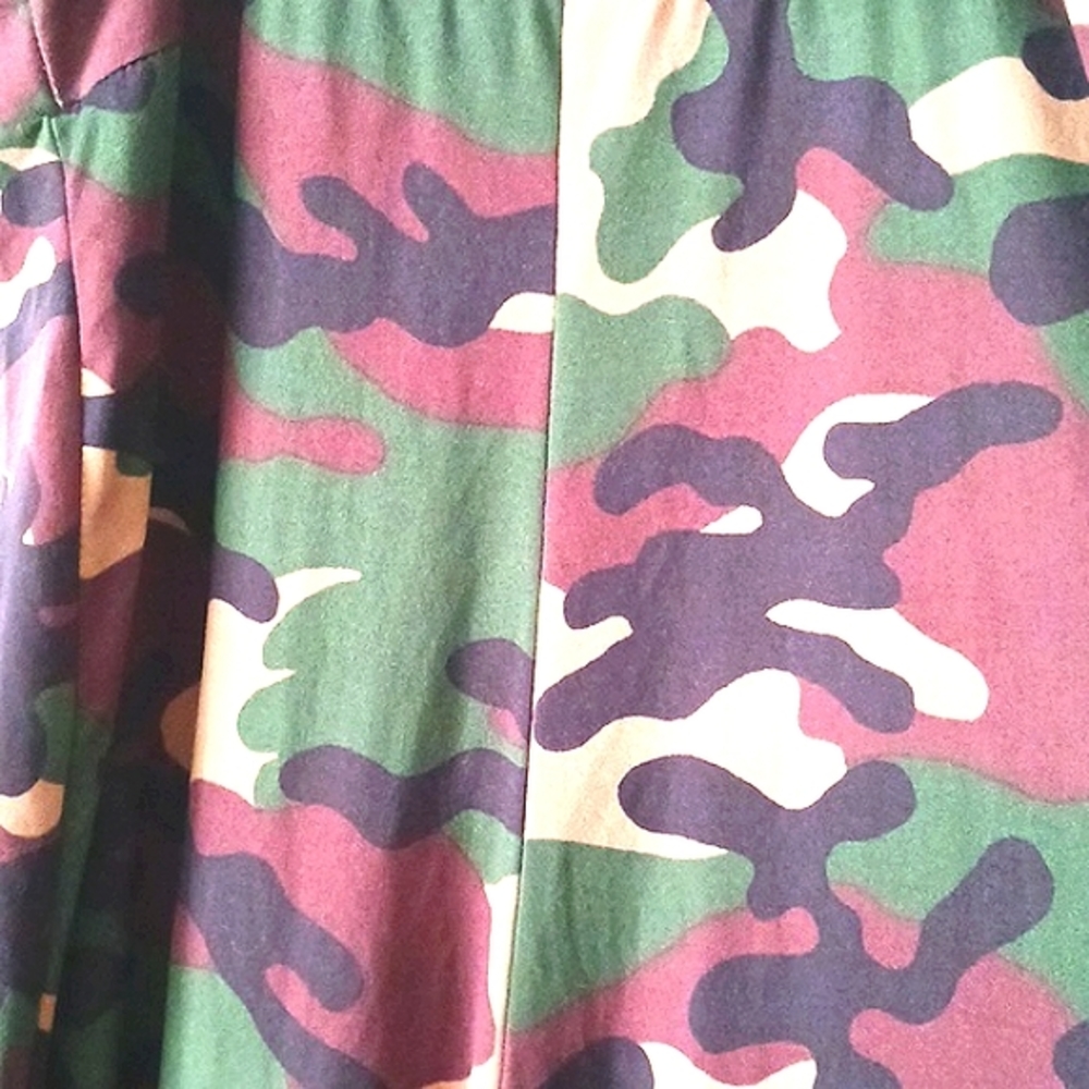 Polly & Esther Camo Print Jumpsuit - Picture 6 of 14